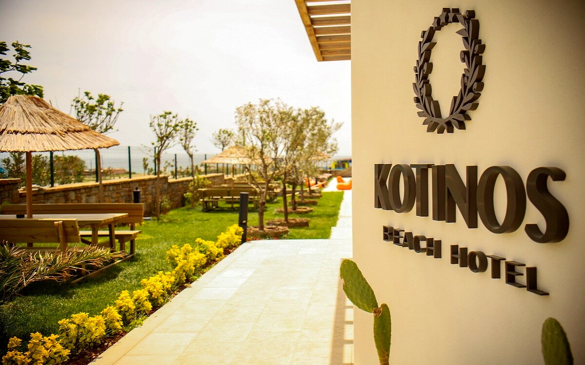 Kotinos Beach Hotel 1