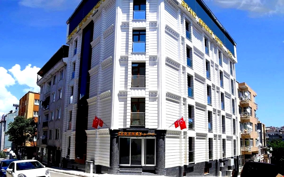 Grand Serenay Hotel