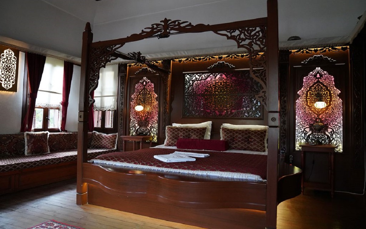 Havuzlu Asmazlar Konagi 1