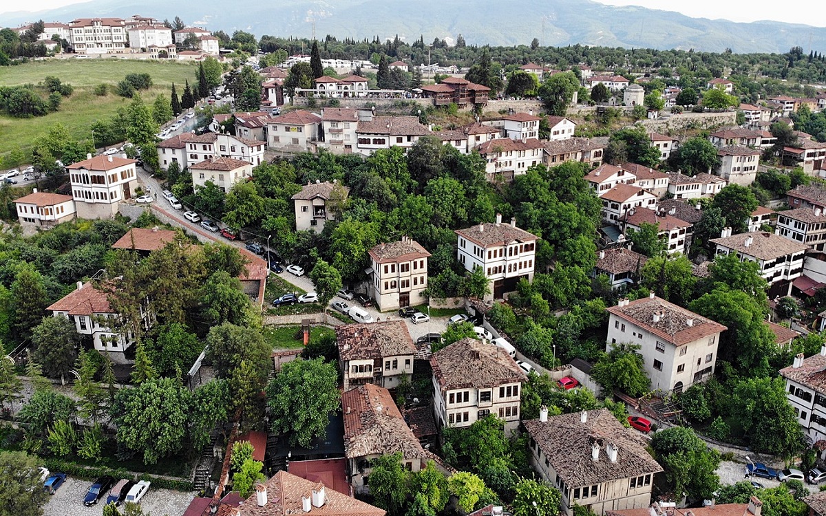 Avcıoğlu Konak Otel 1