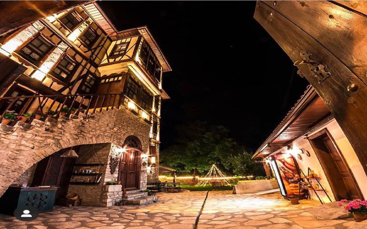 Karaüzümler Konağı