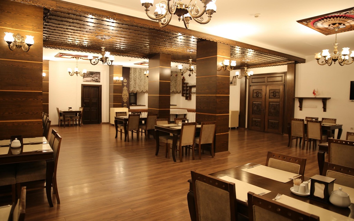 Cheltikov Hotel 3