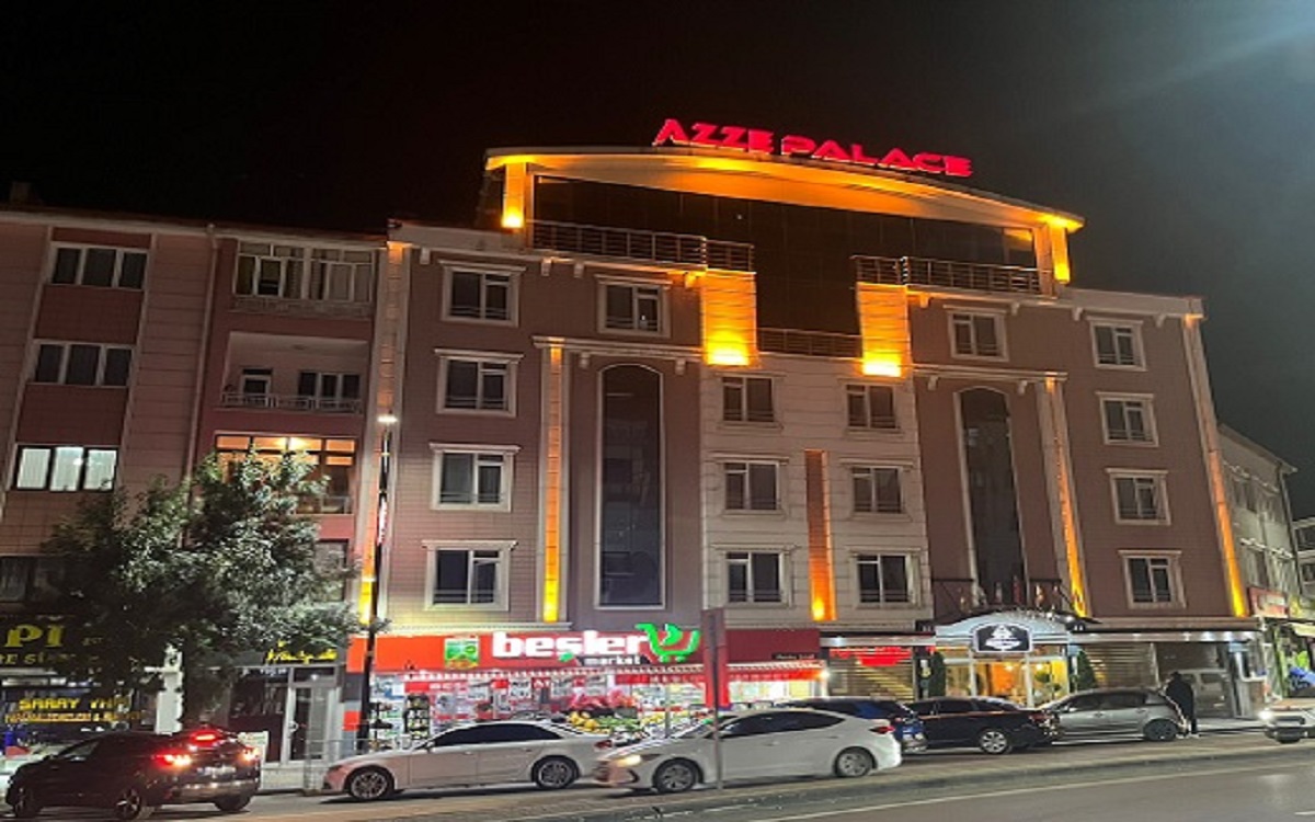Azze Palace 3