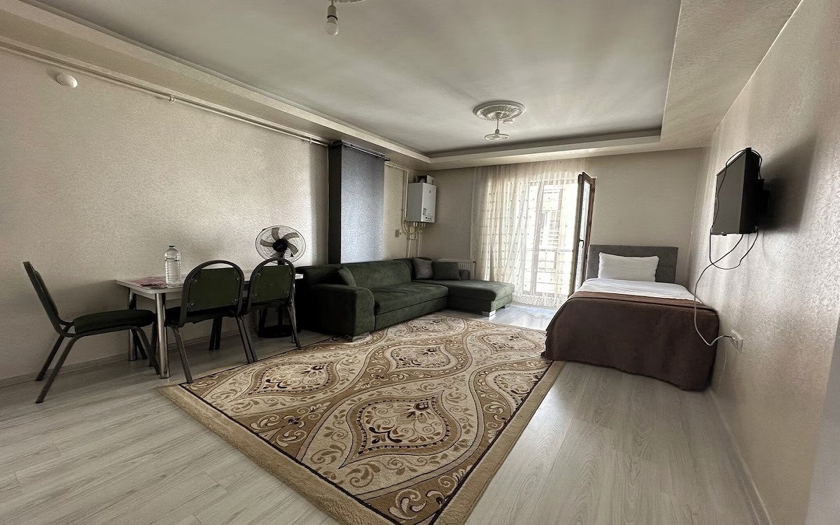 Espinaz Suit Otel 1