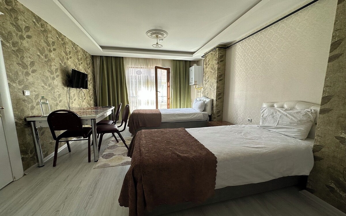 Espinaz Suit Otel 3