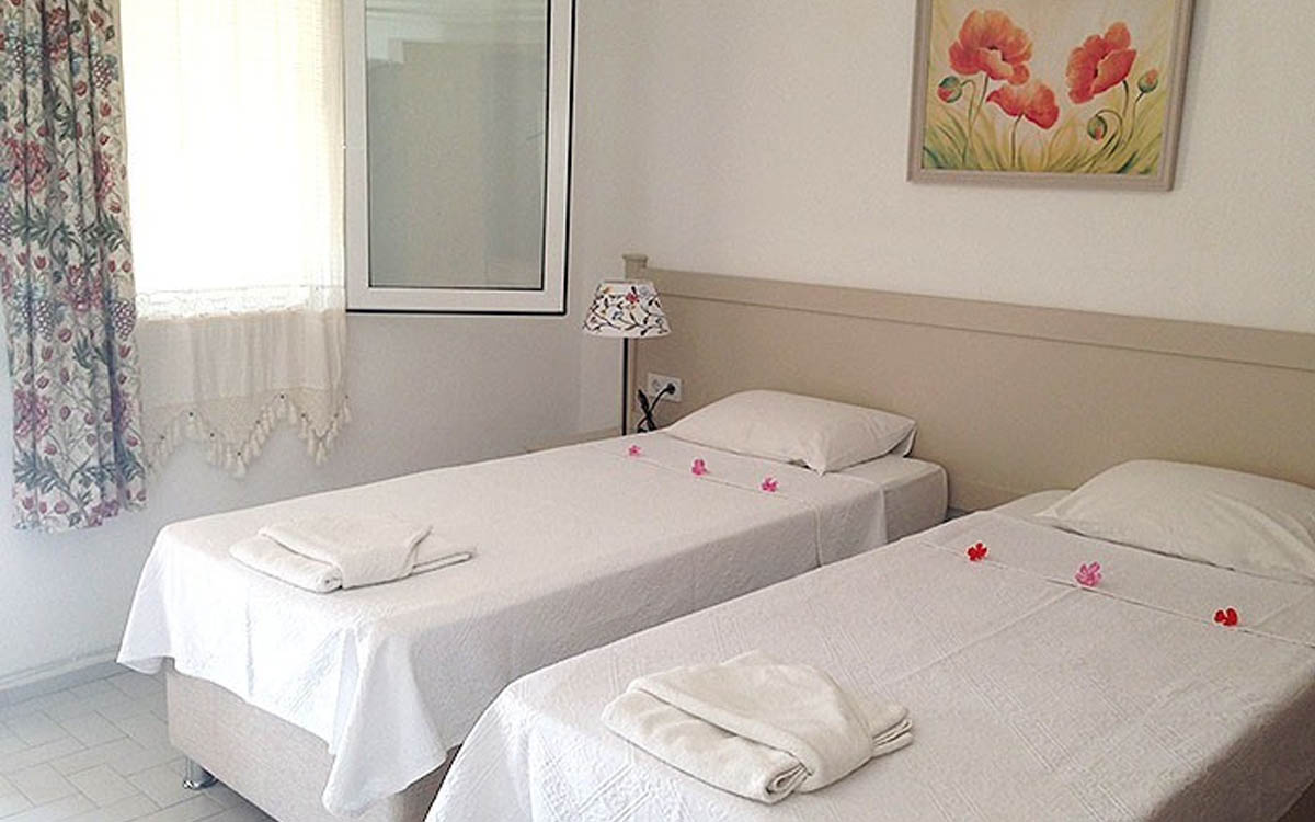 Mandalya Küçük Otel 3