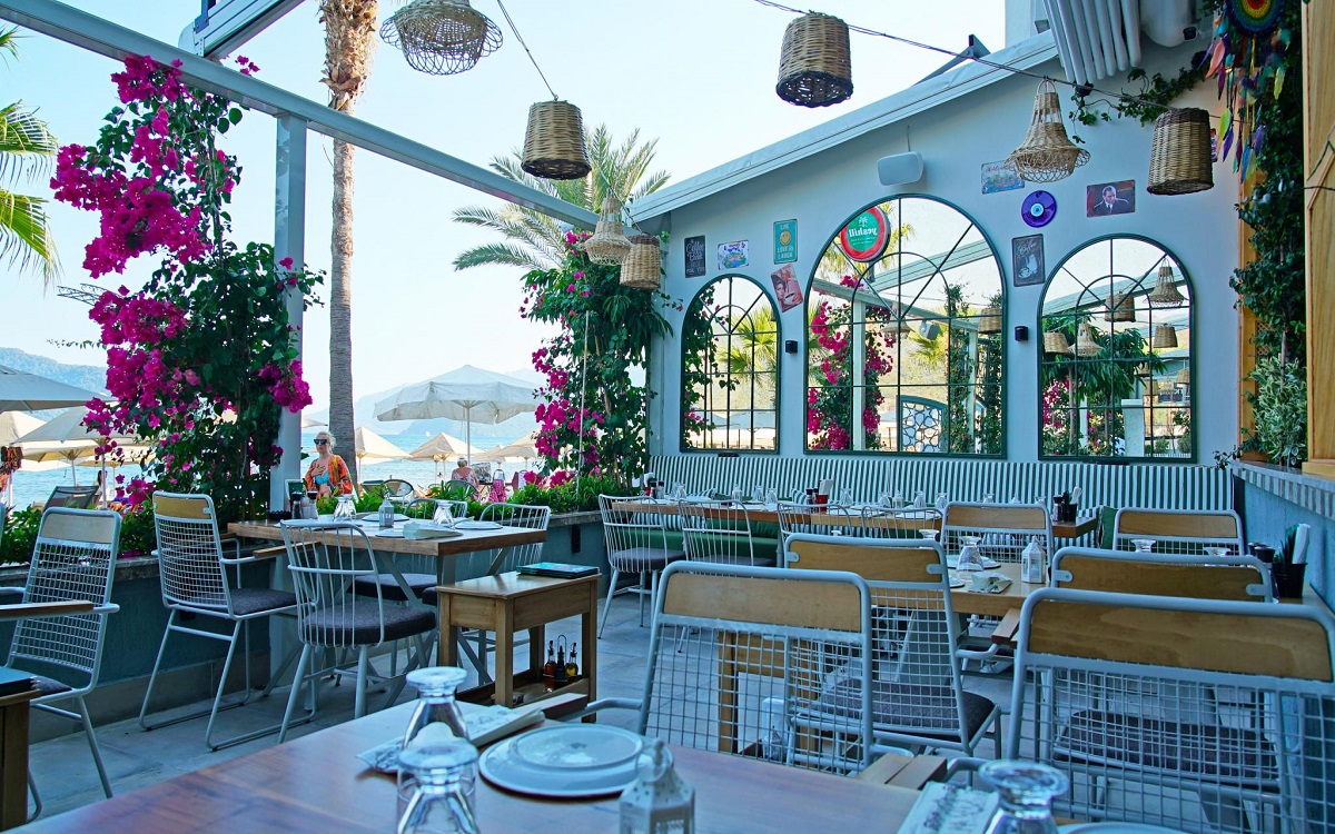 Yeshill Boutique Hotel Beach 2