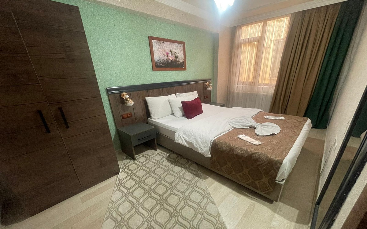 Comfort Suite Hotel 2
