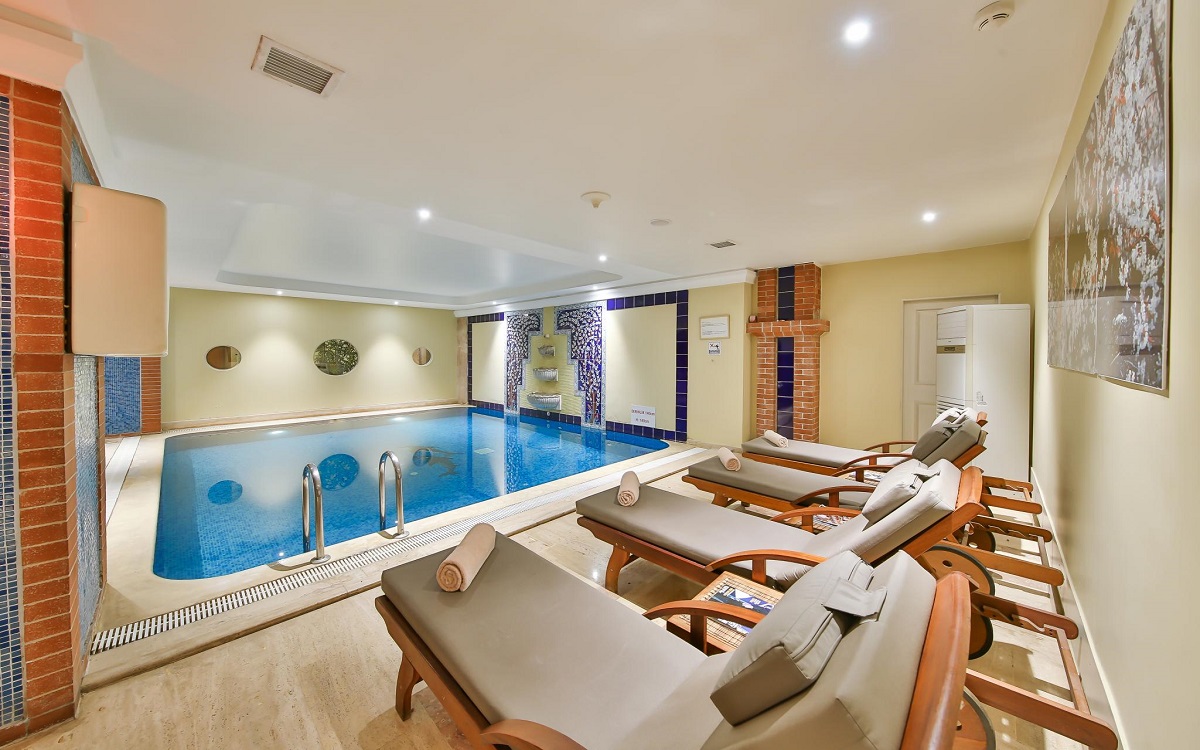 Ramada By Wyndham Istanbul Taksim 3