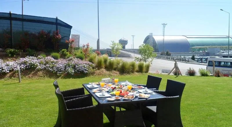 Orty Airport Hotel 2