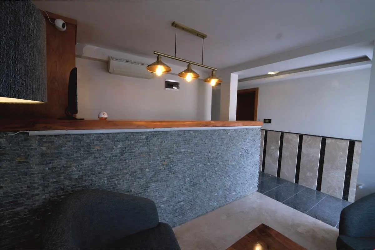 Varyant Hotel 2
