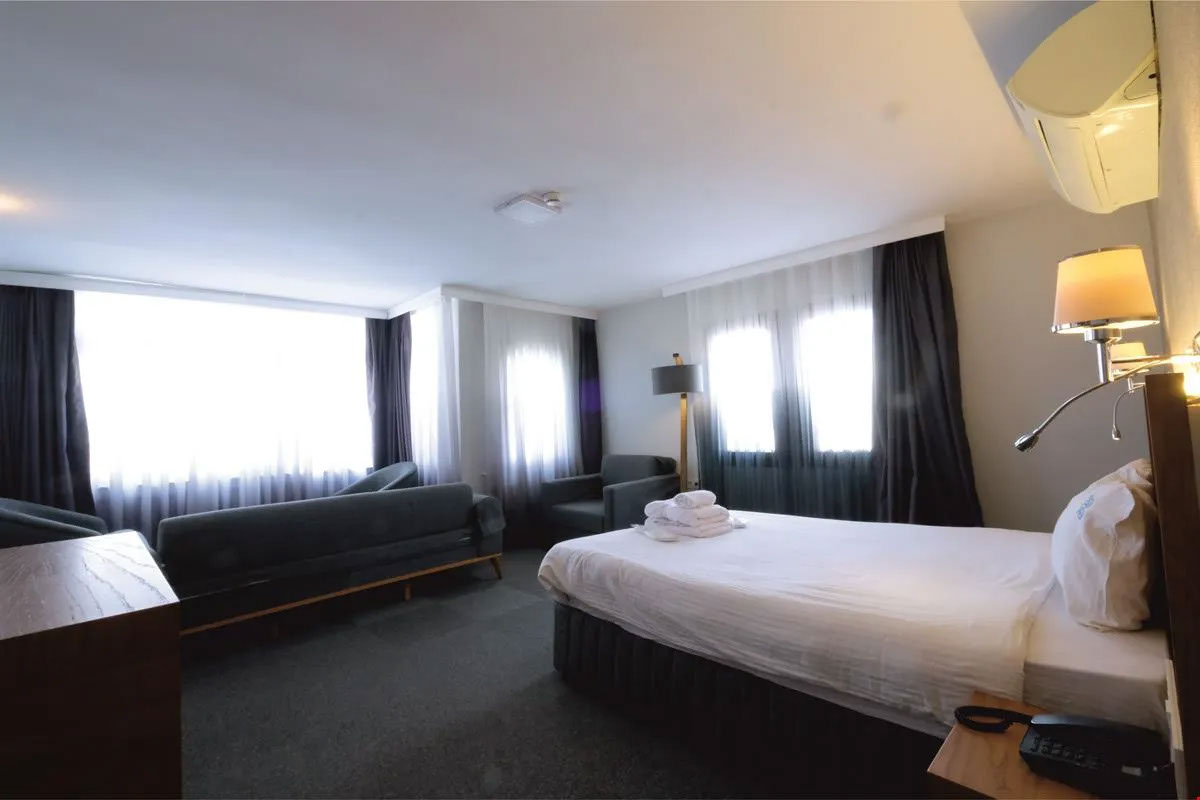 Varyant Hotel 4
