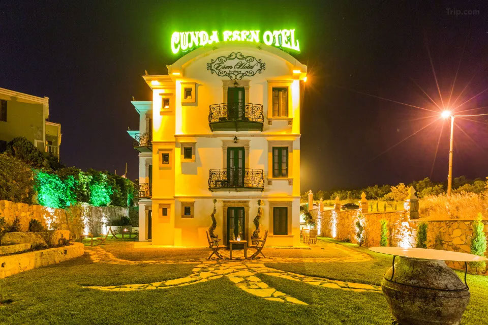 Cunda Esen Otel 2