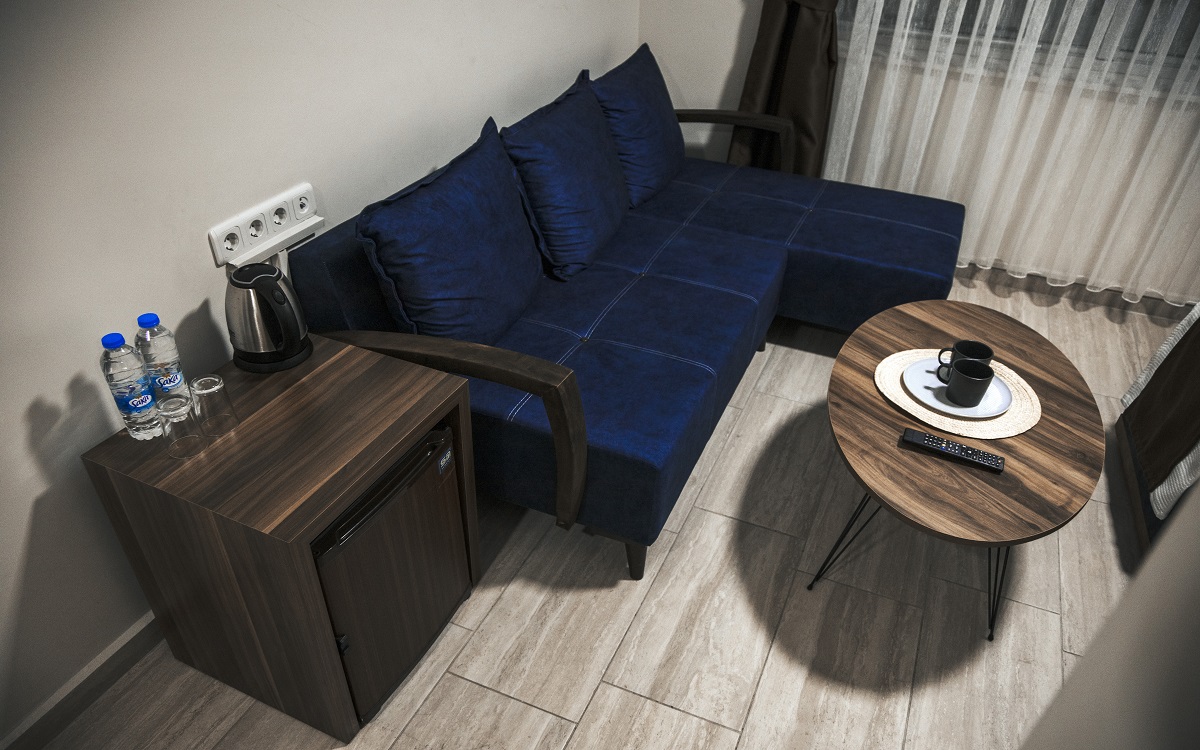 Bornova Otel 4