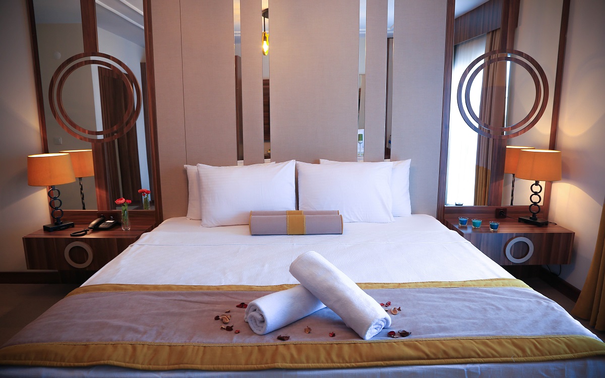 Burçman Hotel Vişne 4