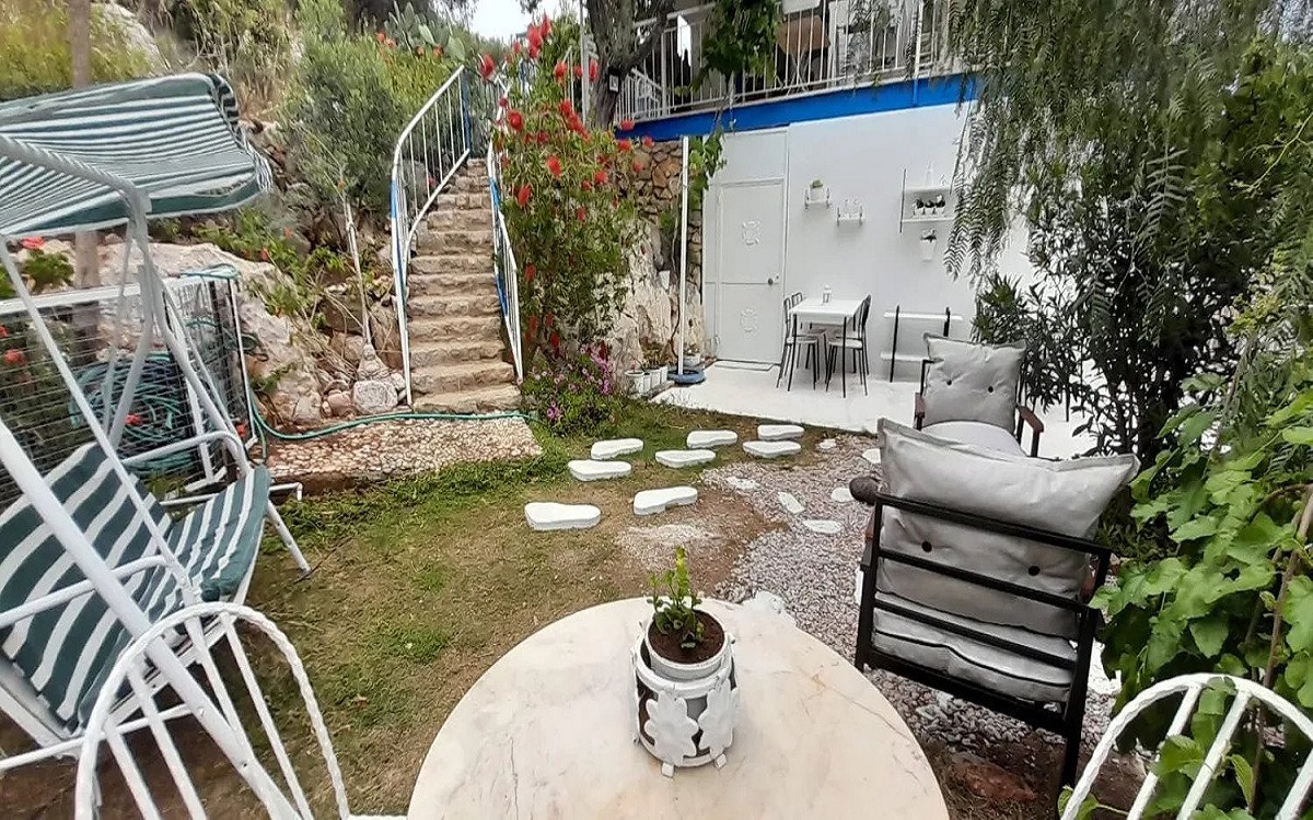 Gölge Pansiyon 4