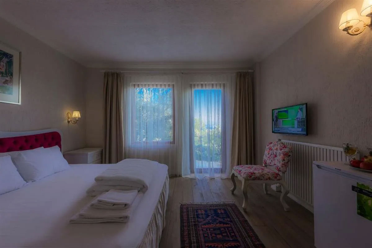 Aeneas Butik Hotel 3