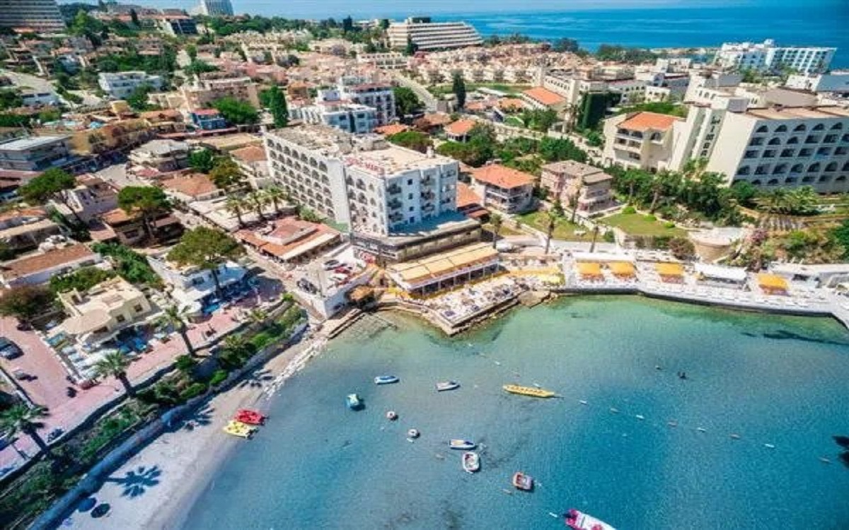 Martı Beach Hotel 3