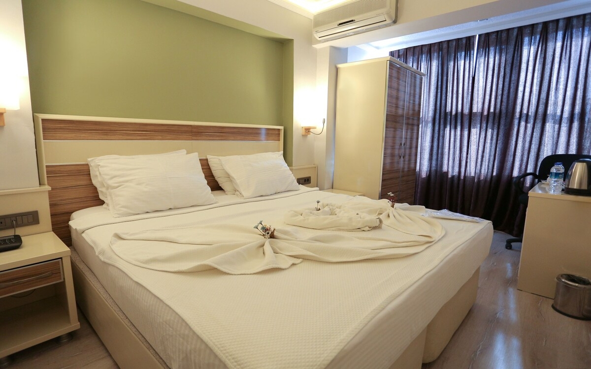 Best Smyrna Otel Kusadasi 2