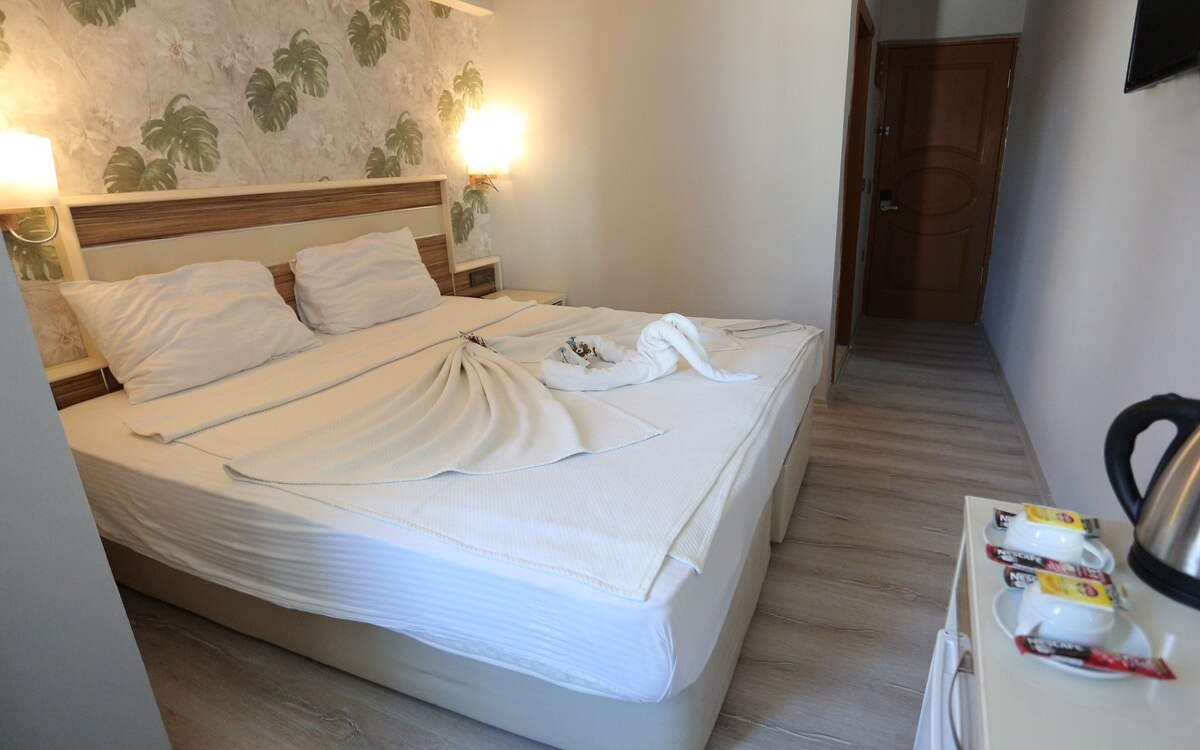 Best Smyrna Otel Kusadasi 3