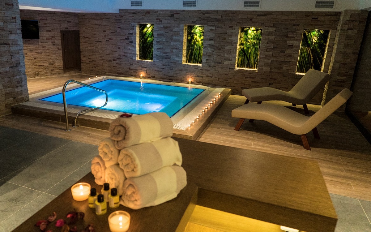 Mirart Boutique Hotel 3