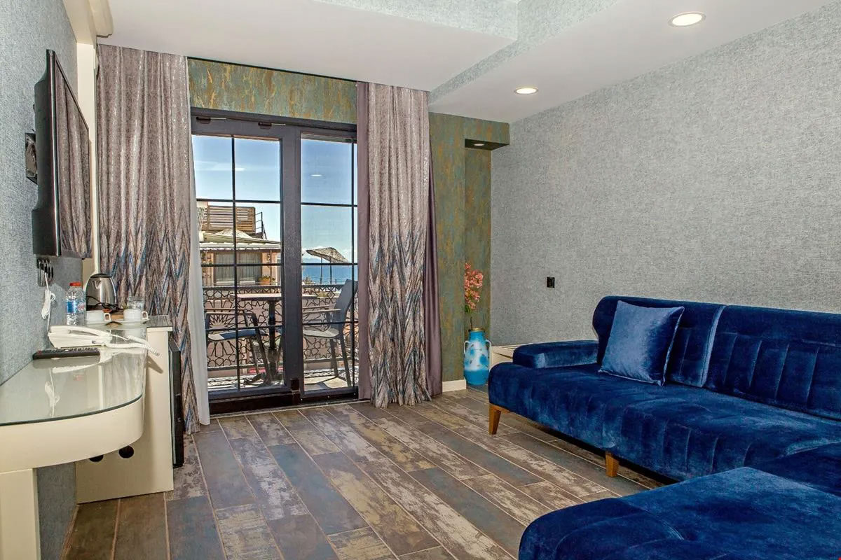 The Lea Hotel & Suite 3