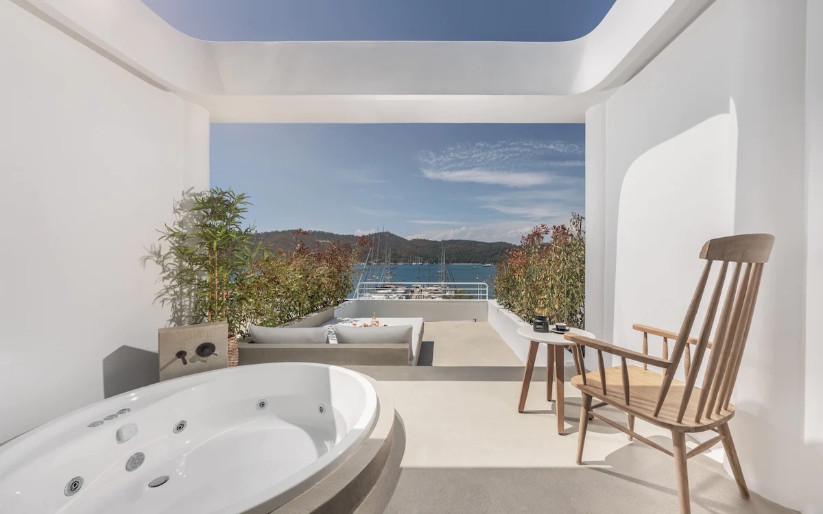 Yacht Classic Hotel 4