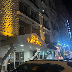 Grand Boss Suit Otel