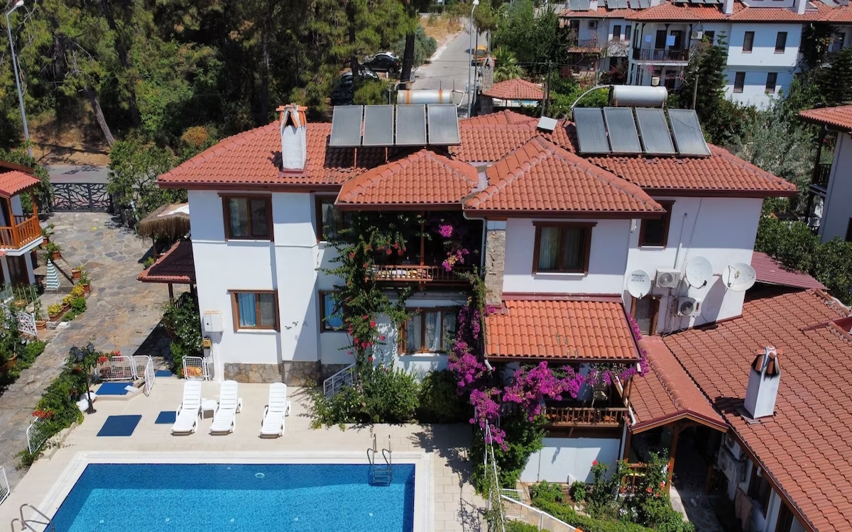 Tomsan Aparts & Villas 2