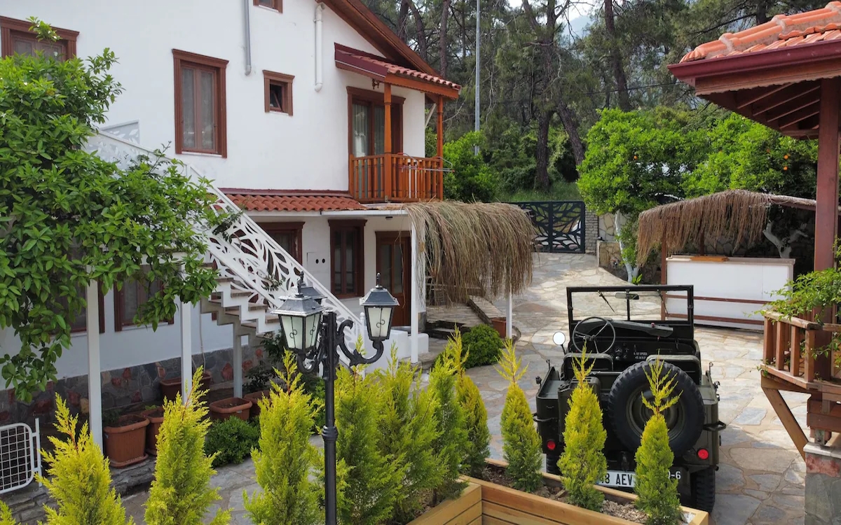 Tomsan Aparts & Villas 3