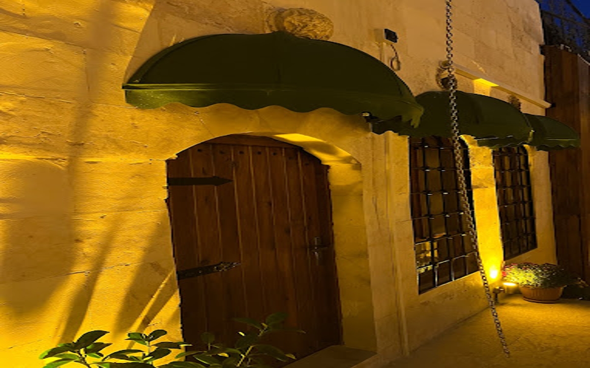 Nomad Inn Otel 4