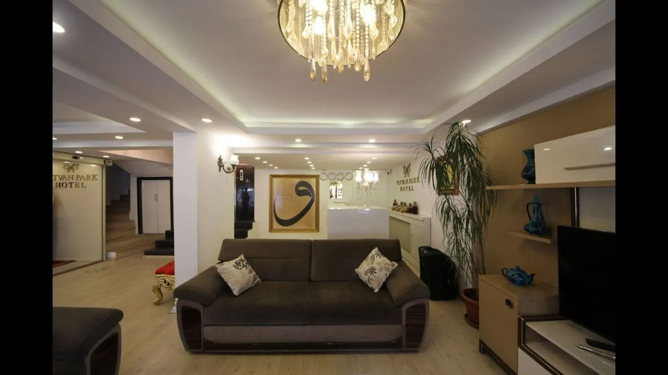 Tatvan Park Hotel 3