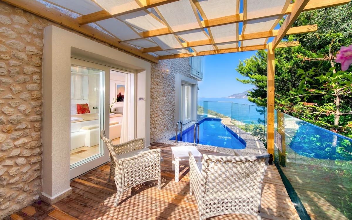 Peninsula Gardens Hotel & Beach 2