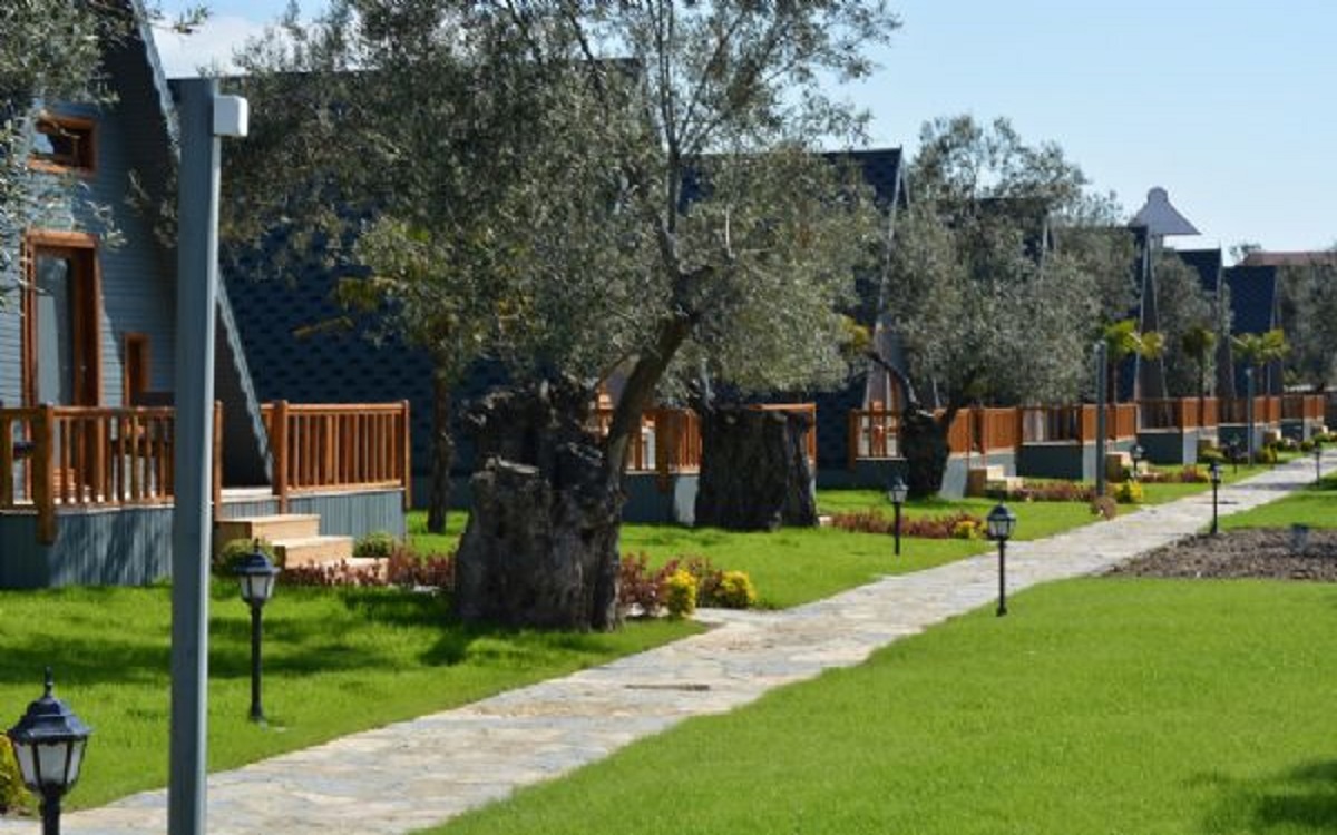 Verde Blu Bungalow 1