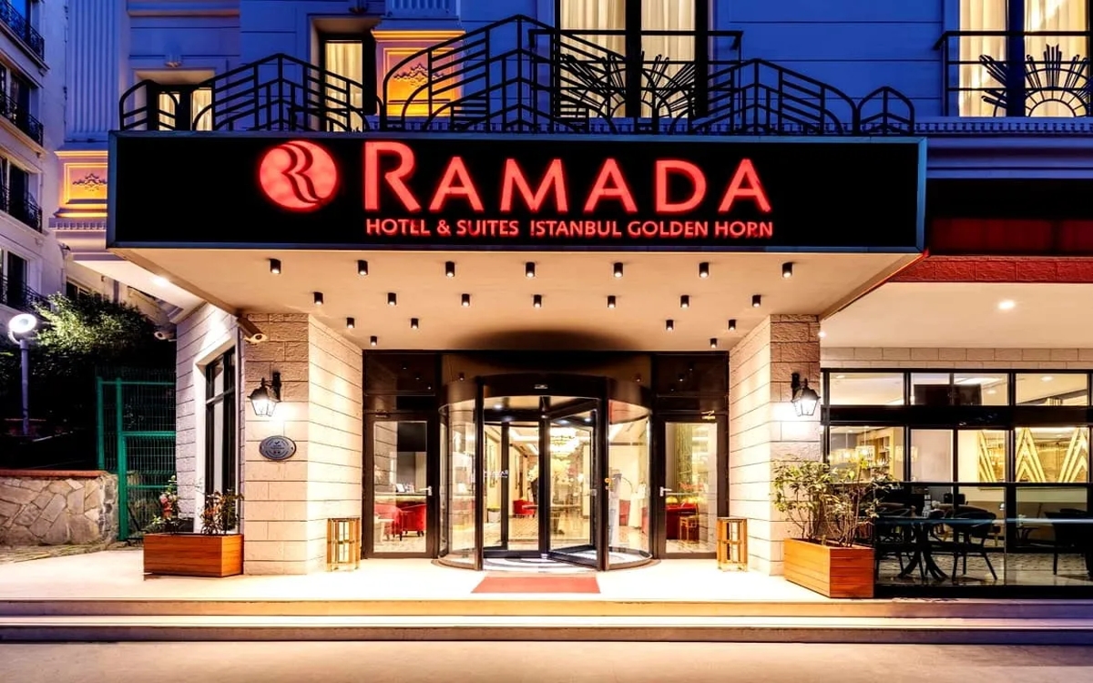 Ramada by Wyndham Istanbul Golden Horn 1