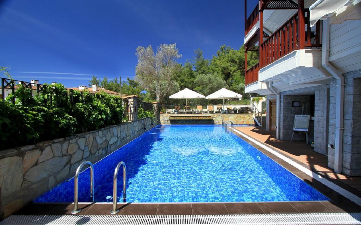 Summer Otel 4