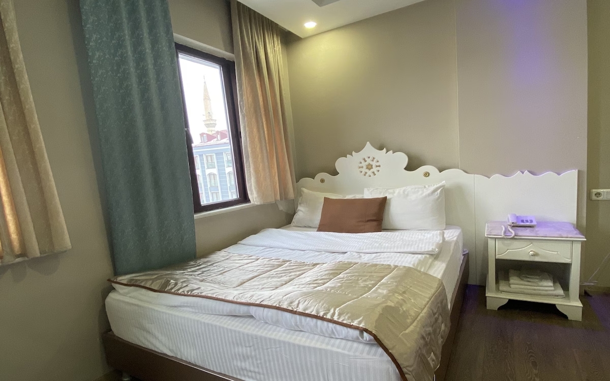 Hotel Kent Ani 1