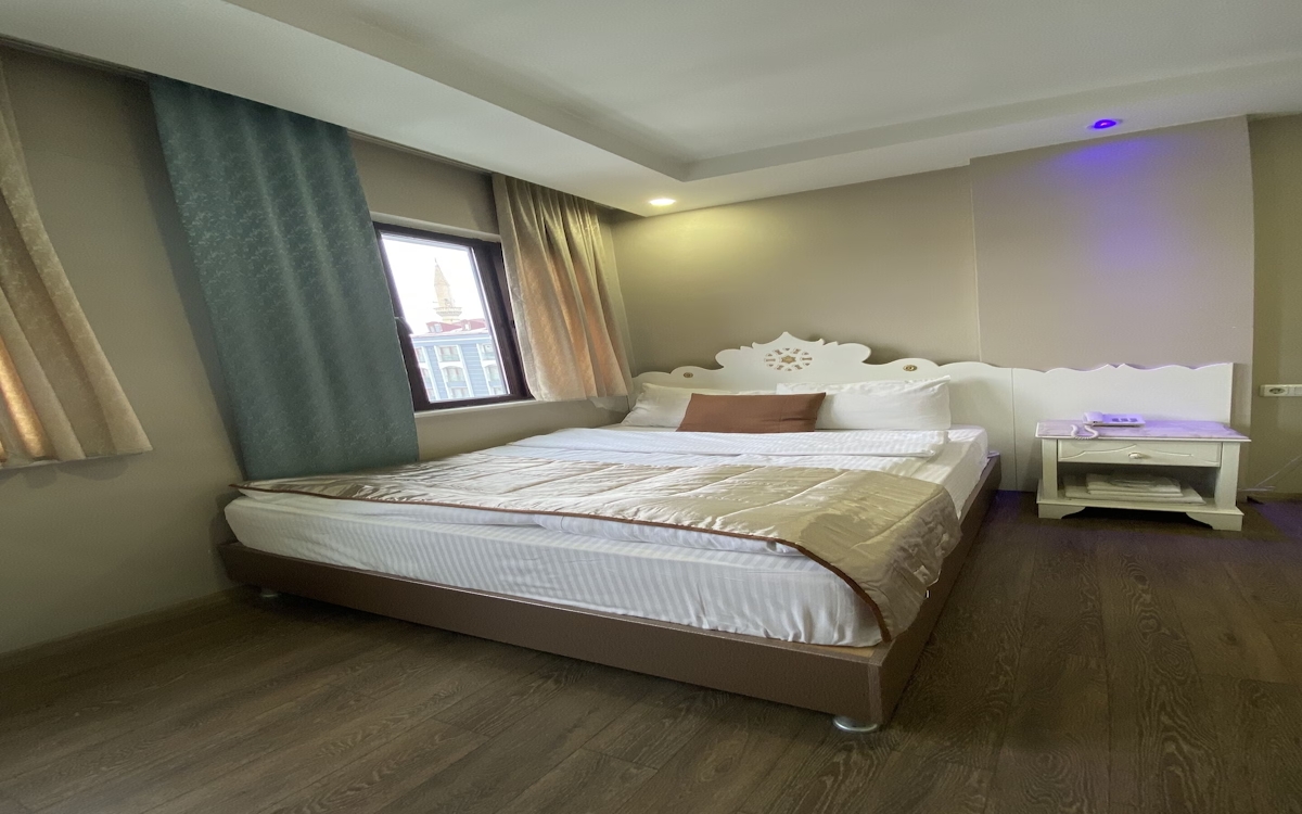 Hotel Kent Ani 4