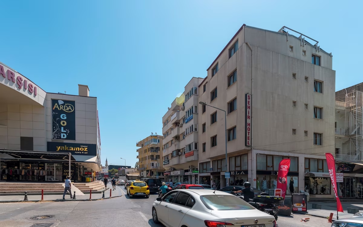 Şehir Hotel