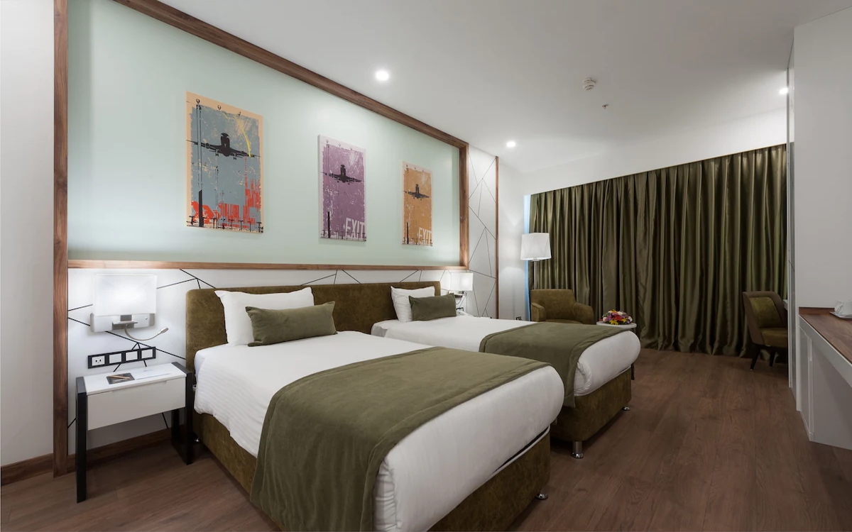 ISG Airport Hotel 2