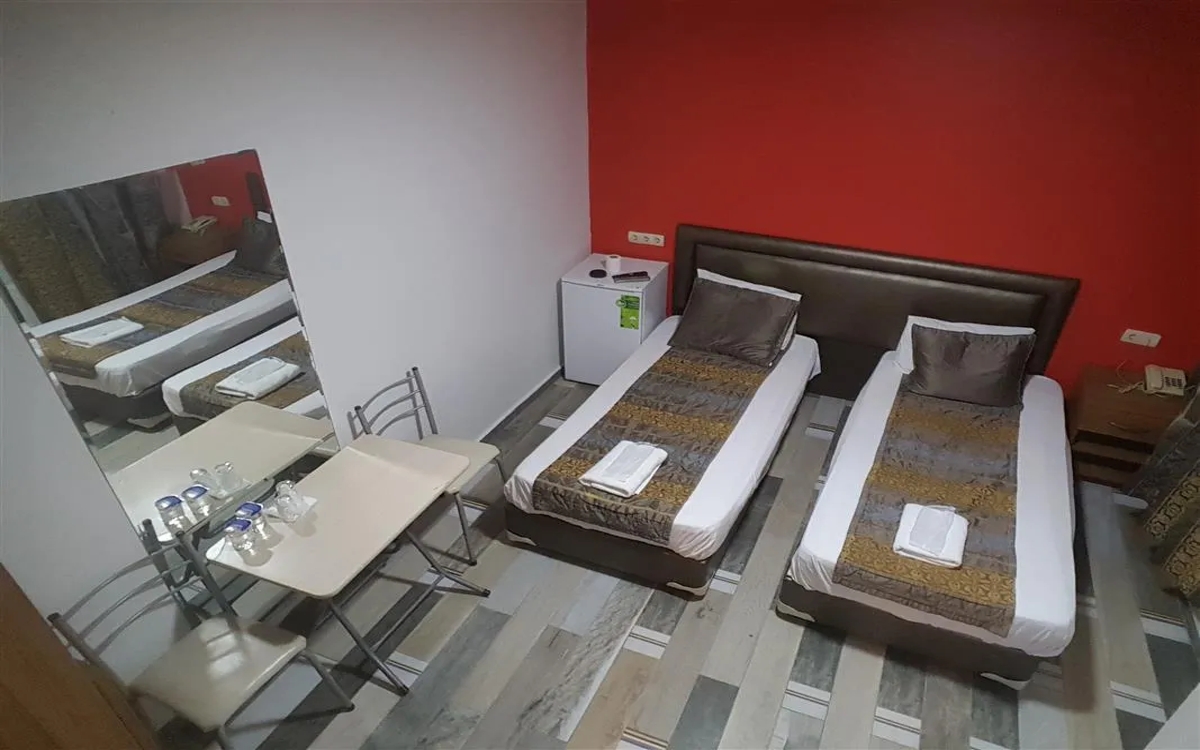Ayyıldızlar Hotel 4