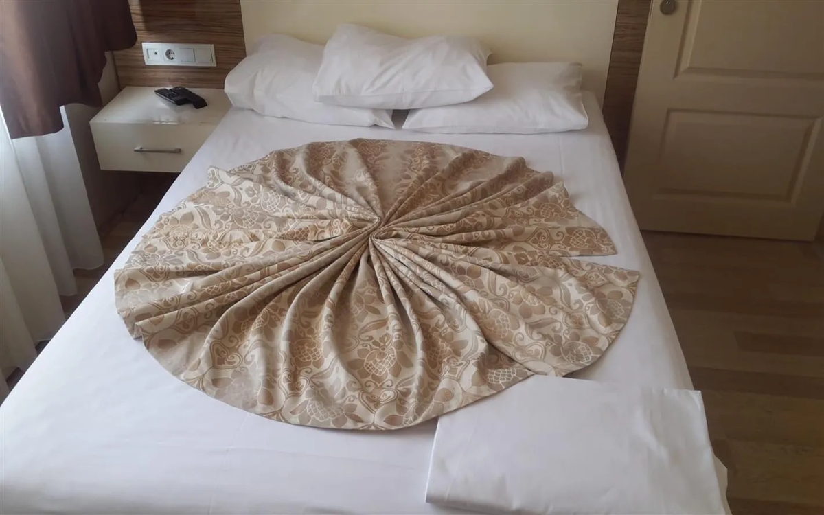 Bade 3 Otel 2