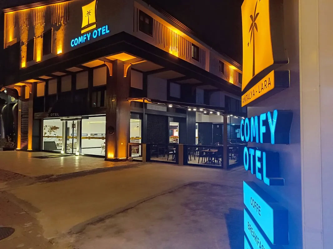 Comfy Otel Antalya Lara 1