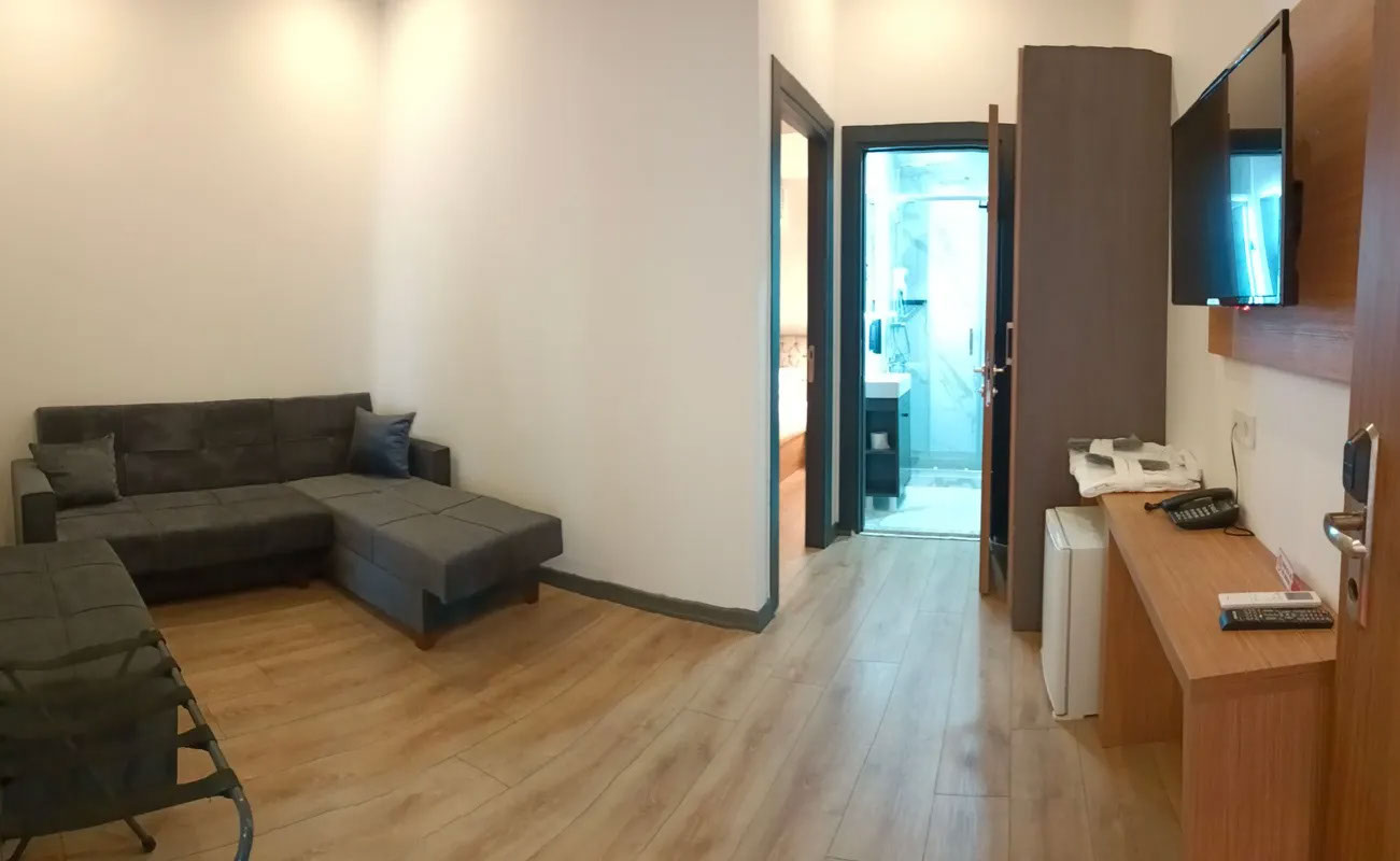 Comfy Otel Antalya Lara 4