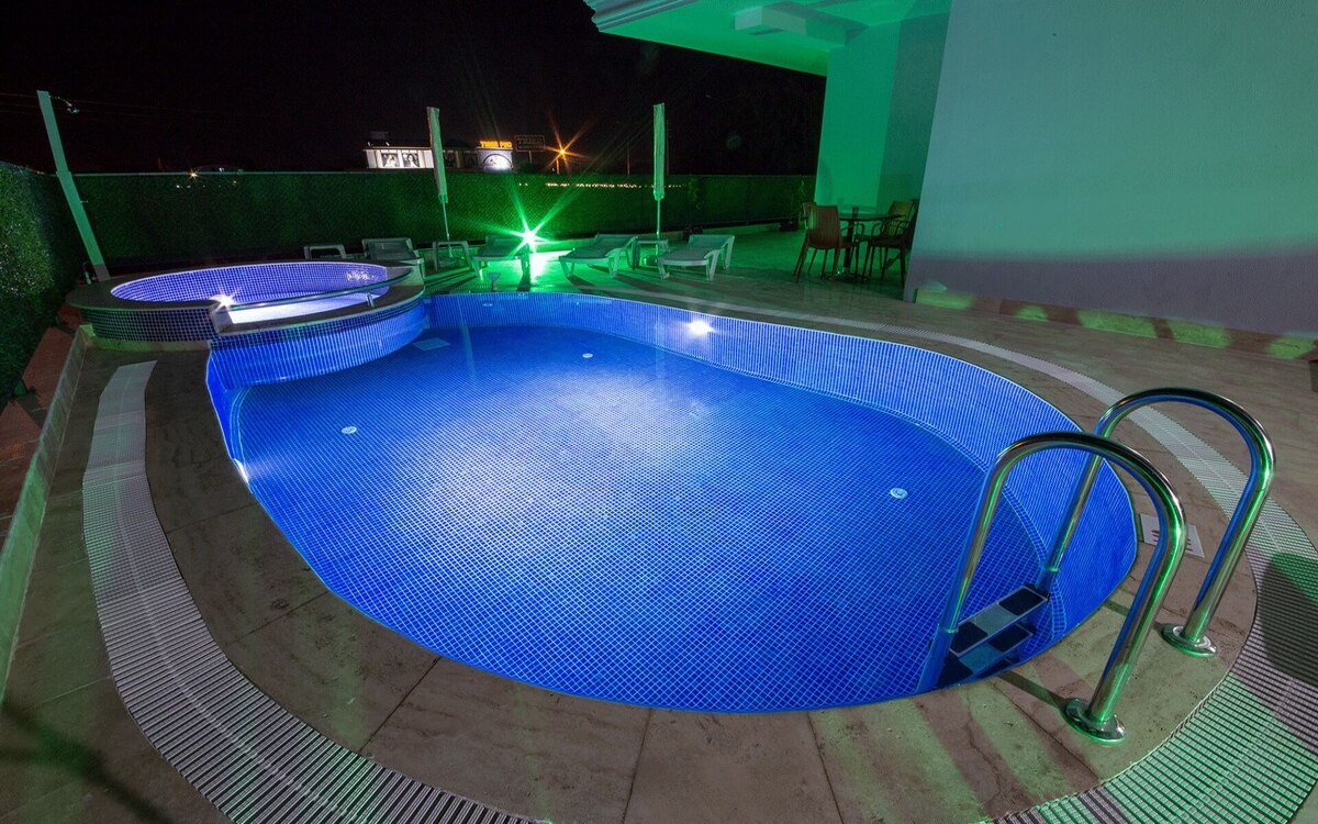 Huma Elite Hotel 3