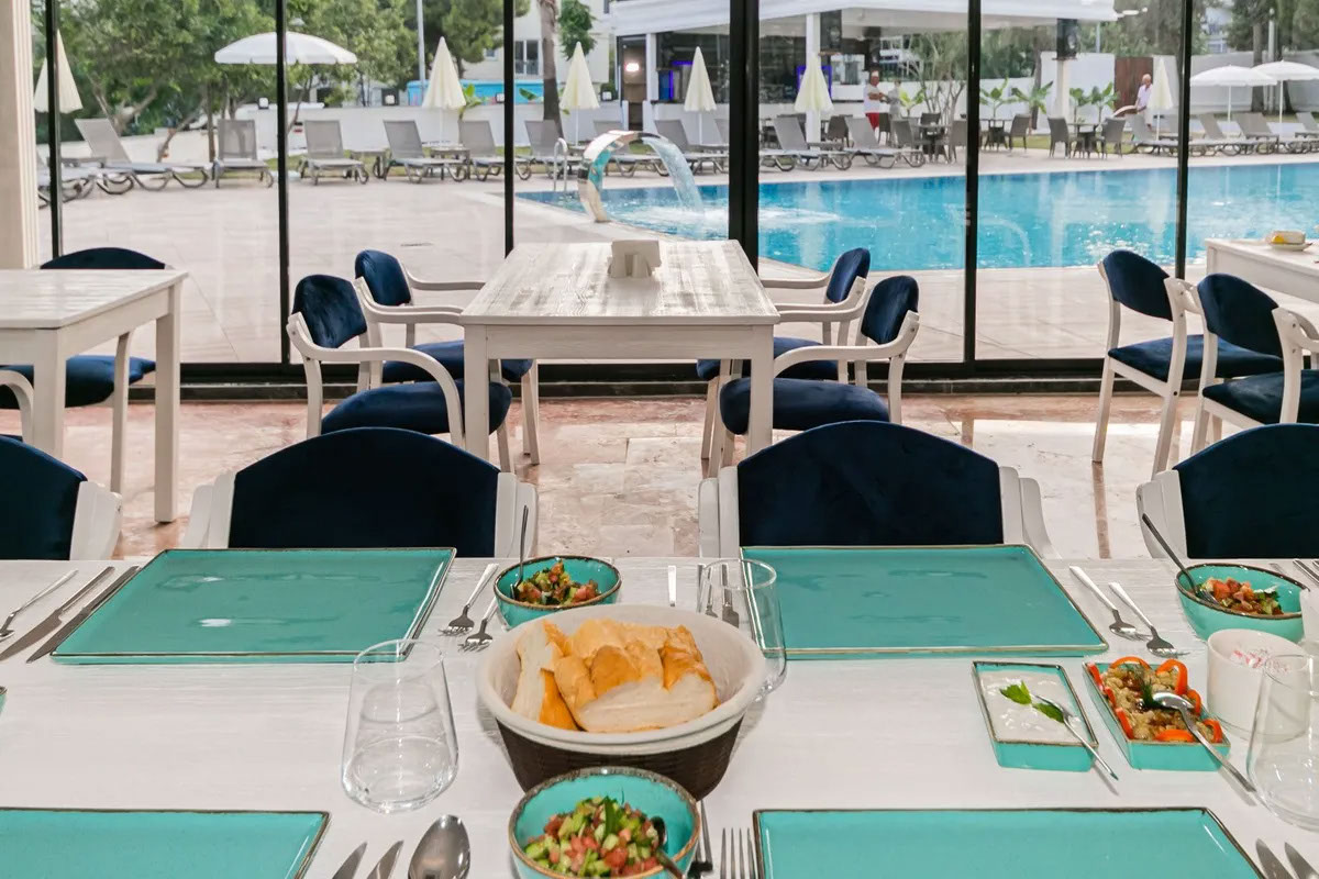 Lara World Hotel 1