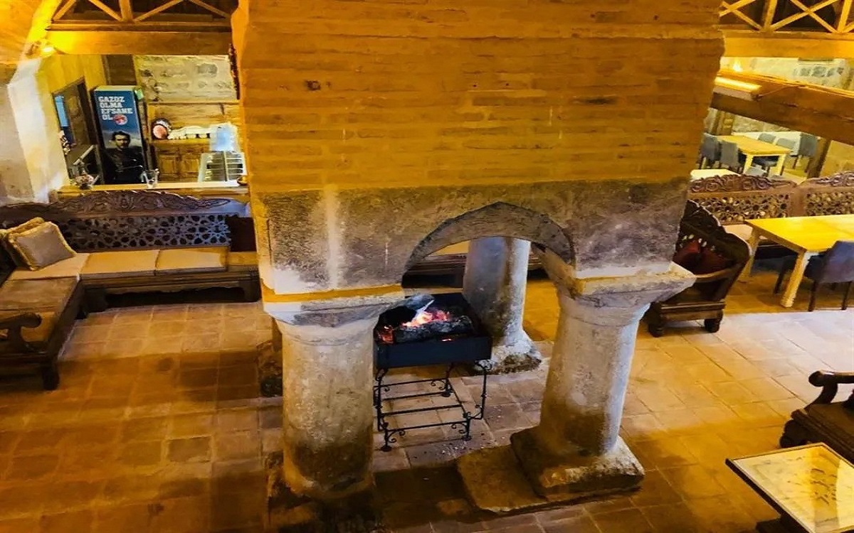 Issız Han Tarihi Butik Otel 1