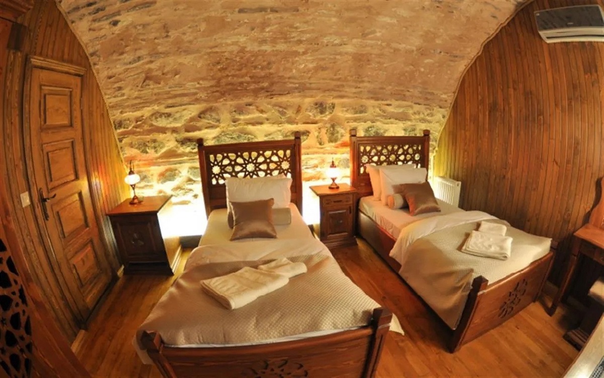 Issız Han Tarihi Butik Otel 3