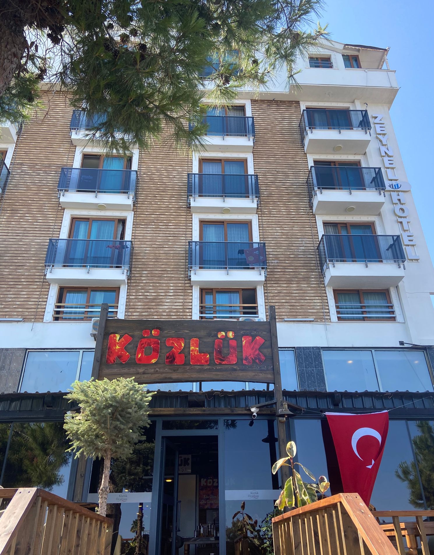 Zeynel Hotel