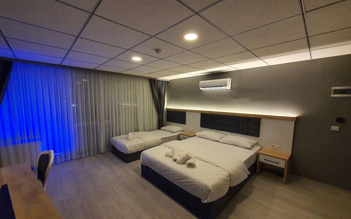 Öztürks Hotel 2